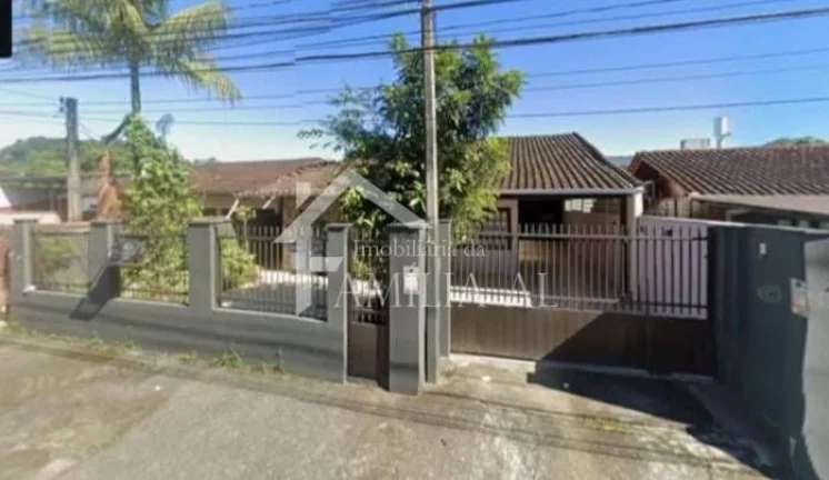 Imagem CASA DE LAJE NO COSTA E SILVA
