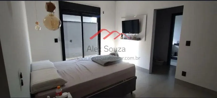 Imagem Casa em Condomínio para Venda em Hortolândia, Parque Ortolândia, 3 dormitórios, 1 suíte, 3 banheiros, 4 vagas