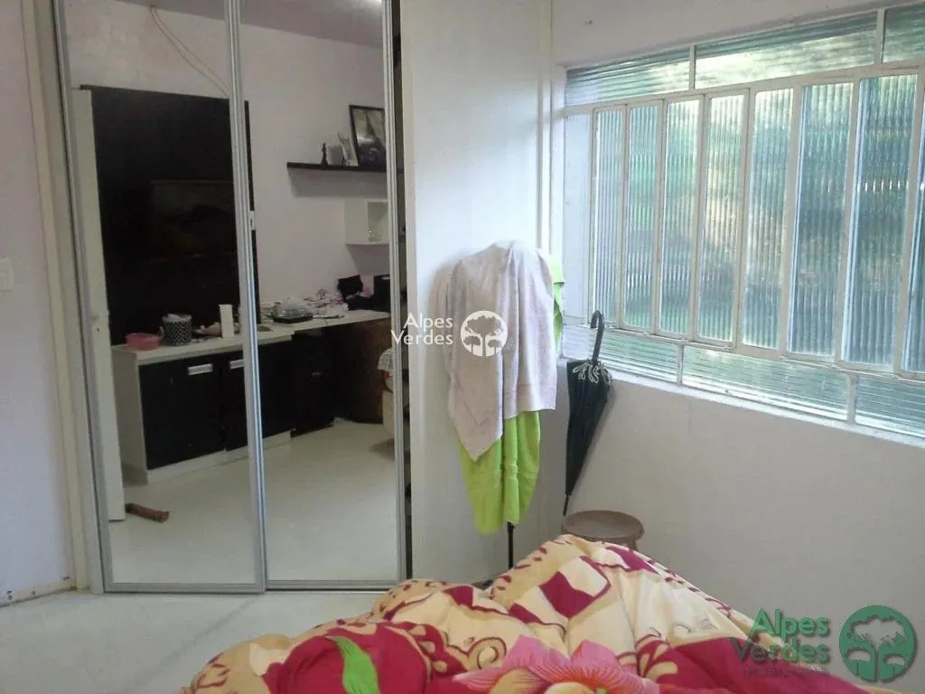 Imagem Vende-se casa em canela a 3 minutos da Catedral de Pedra