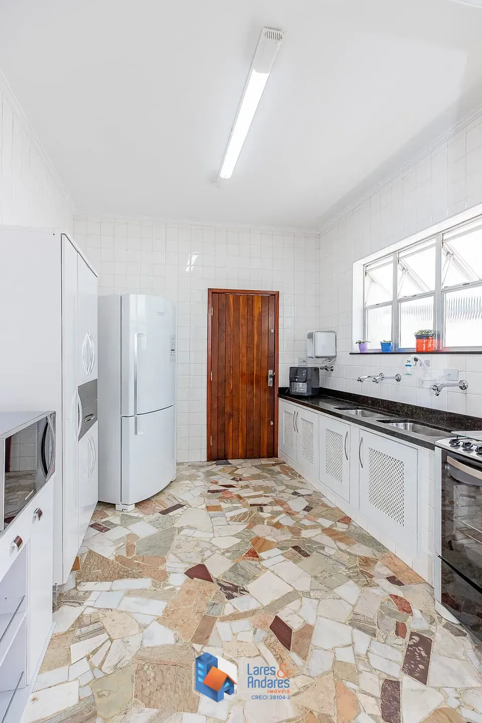 Imagem Casa para venda em Santo Amaro com 3 quartos, sendo 1 suíte, 142m²