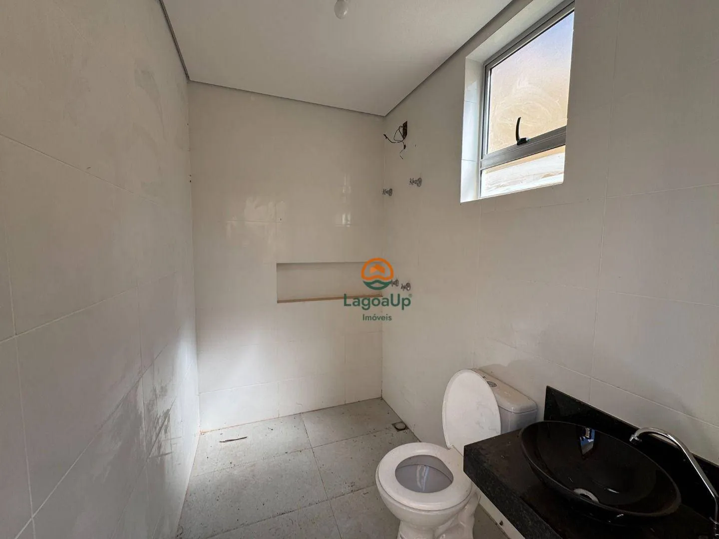 Imagem Casa com 4 dormitórios à venda, 186 m² por R$ 1.300.000 - Condomínio Quintas do Altíssimo - Lagoa Santa/MG