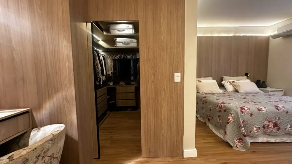 Imagem CASA COM 300,00 m² - CANTO DO FORTE - PRAIA GRANDE SP