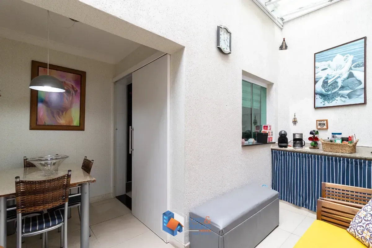 Imagem Casa no condomínio Residencial das Orquideas para venda com 3 quartos, sendo 1 suíte, 142m²