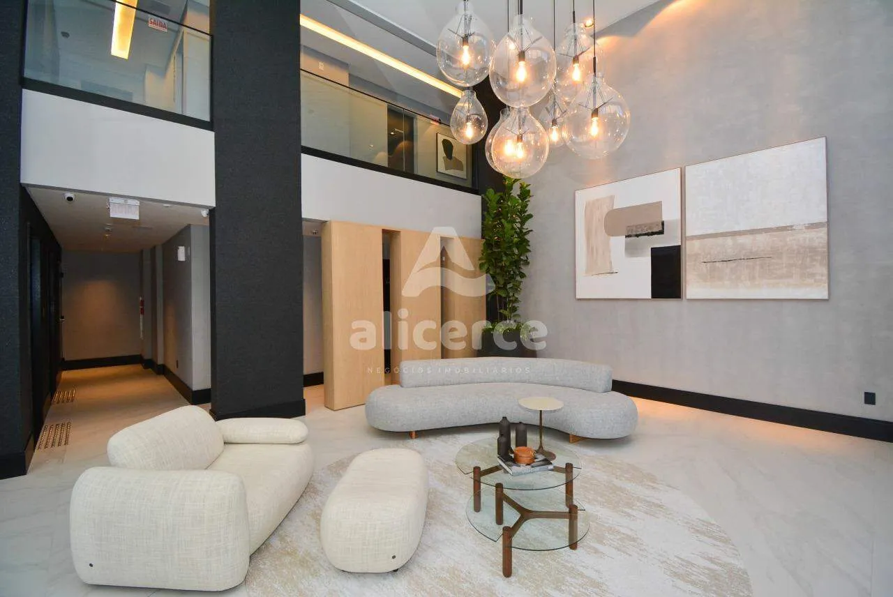 Imagem Apartamento à venda com 2 quartos 2 suítes, 74,27m² em Centro Florianópolis