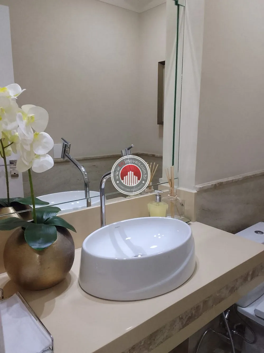 Imagem Sala Comercial a Venda no bairro Centro - Nova Iguaçu, RJ