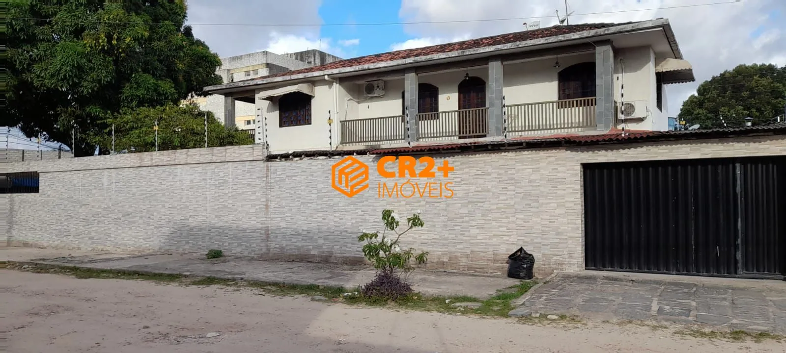 Imagem Vendo Casa Dublex na Iputinga - 385m²