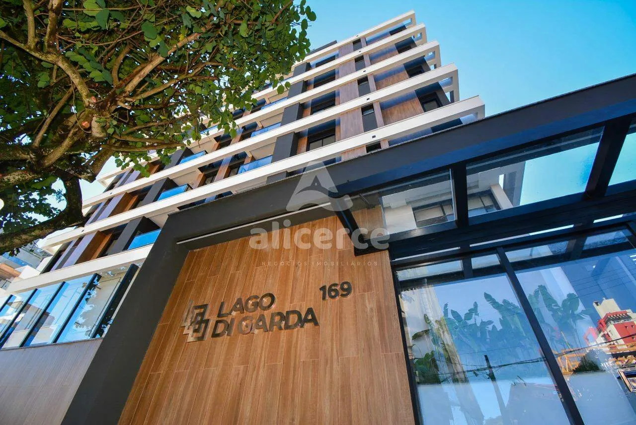 Imagem Apartamento à venda com 3 quartos 3 suítes, 109m² em Centro Florianópolis