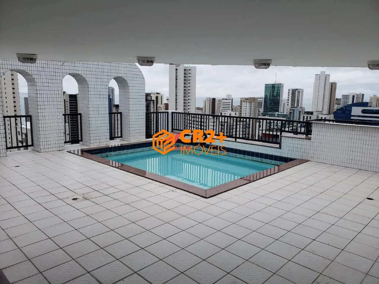 Imagem Cobertura Para Vender, 440m² com 5 quartos, 5 suítes no bairro Boa Viagem em Rec