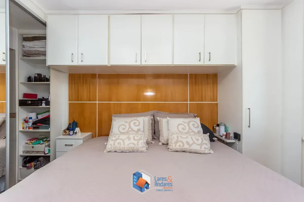 Imagem Apartamento para venda em Moema com 2 quartos, sendo 1 suíte, 75m²