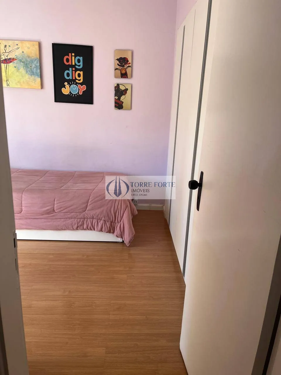 Imagem Apartamento espaçoso, com 75 m² com 2 dormitórios com excelente localização