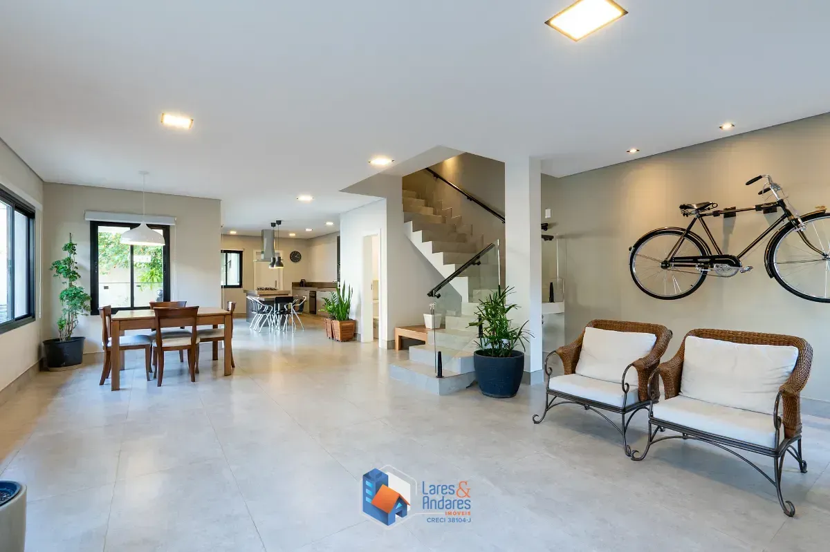 Foto do imóvel Casa de vila para venda em Brooklin com 3 quartos, sendo 3 suítes, 188m² em Avenida Portugal