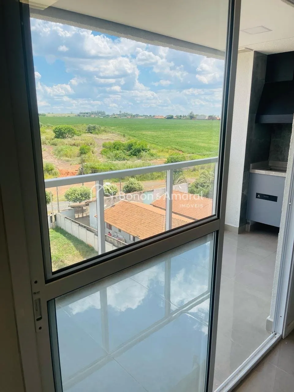 Imagem **"Viva o Melhor de Araucária: Conforto, Lazer e Praticidade no Brisa da Mata"**