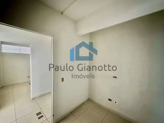 Imagem Imóvel COMERCIAL - Próximo ao Centro Cotia - Km 32