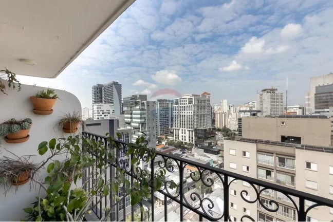 Imagem Cobertura charmosa em localização privilegiada na Vila Olímpia: 204m² 2 Suítes 2 Vagas