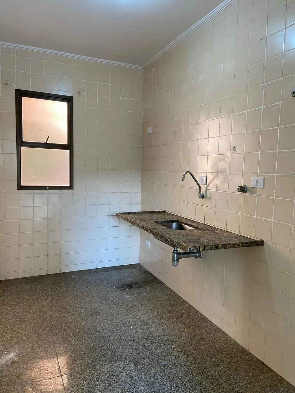 Imagem VENDO LINDO APARTAMENTO NO GUARUJA-CIDADE ATLANTICA-SP!