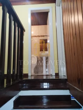Imagem Belissima Casa Estilo Suiço 203m² 4 Dormitórios 2 Banheiros em Campos do Jordão