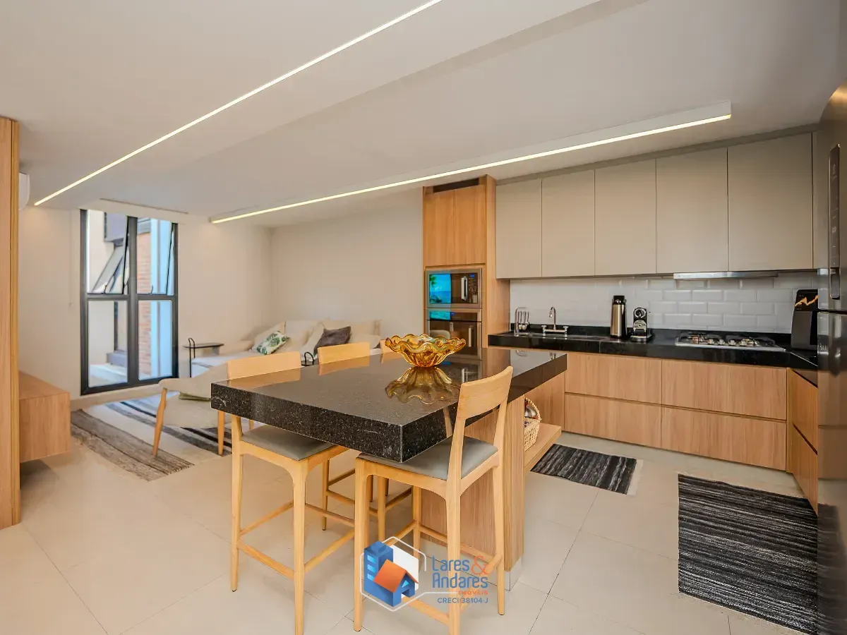 Imagem Casa no condomínio Casa Cube para venda com 2 quartos, sendo 1 suíte, 170m²