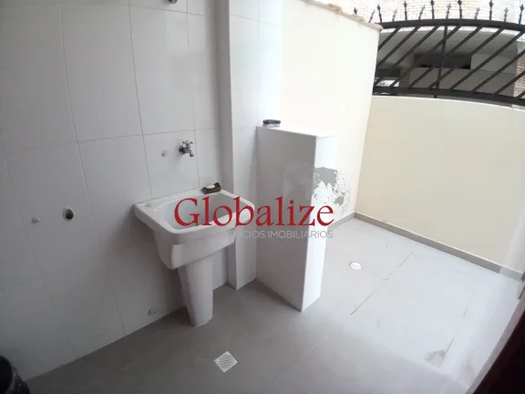 Imagem Casa Sobreposta à venda com 140m², 3 quartos, 1 suíte, closet e vaga para 2 carros por R$1.099.000,00