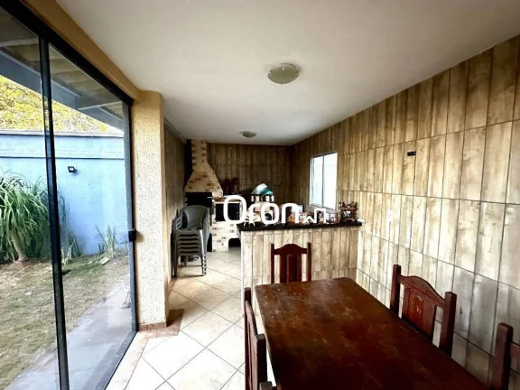 Imagem Sobrado à venda, 540 m² por R$ 2.399.000,00 - Setor Central - Senador Canedo/GO