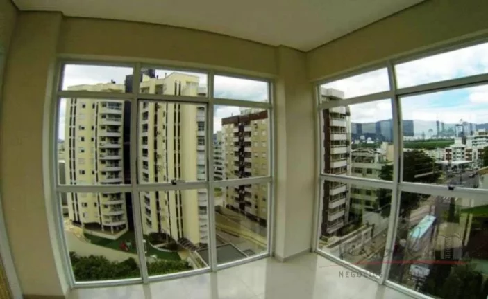 Imagem Excelente apartamento com 3 dormitórios, sendo 2 demi-suítes e 1 suite master com sacada, cozinha,...