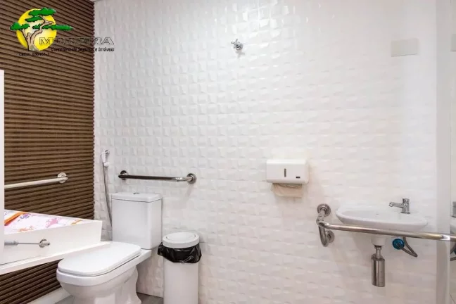 Imagem APARTAMENTO COM 102M² - 3 DORMS E 1 BANHEIRO