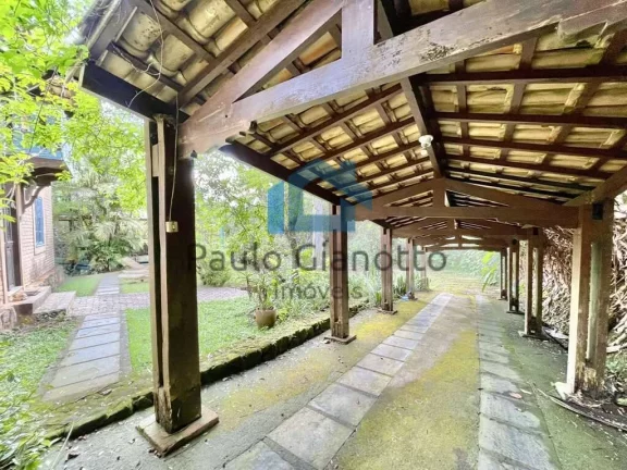 Imagem Casa em Condomínio na Região da Granja Viana