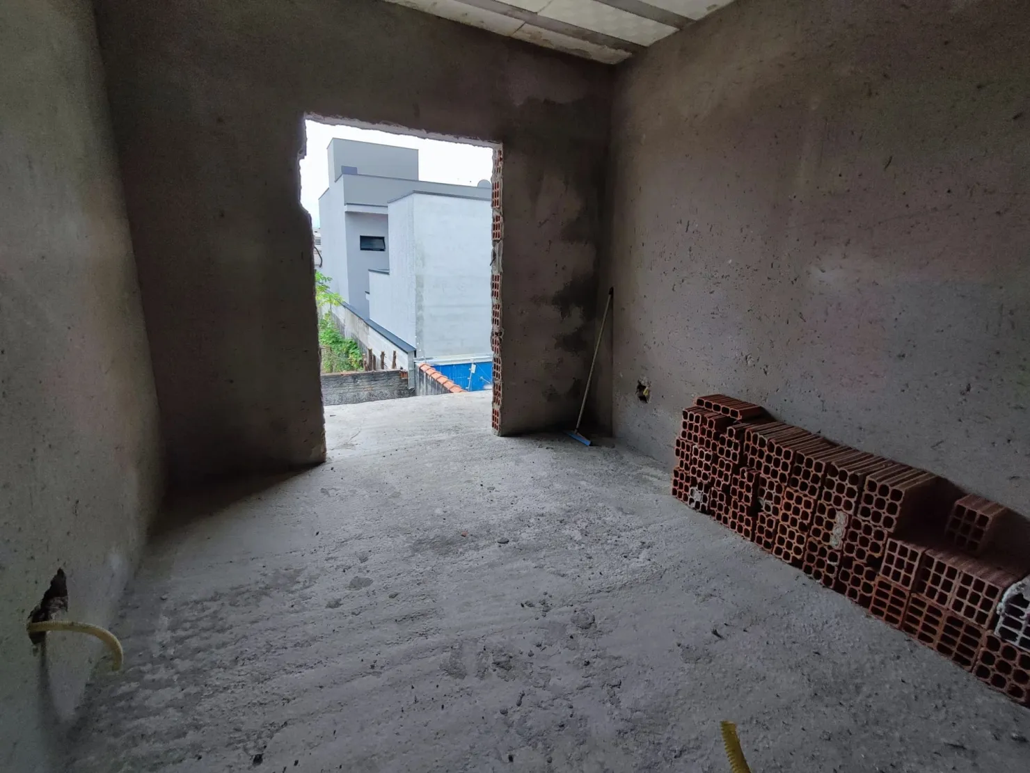 Imagem Casa à venda 3 Quartos, 1 Suite, 2 Vagas, 8M², Parque das Palmeiras, Pindamonhangaba - SP