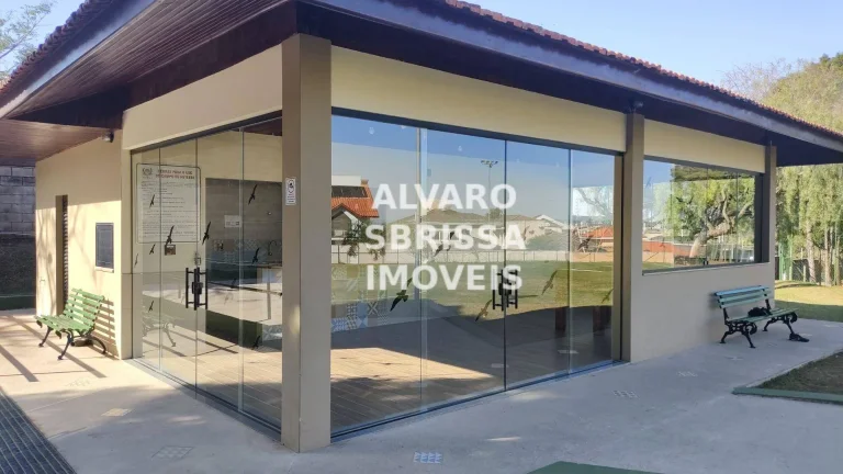 Imagem Casa Condomínio Theodora com mezanino e salão de 50 m2