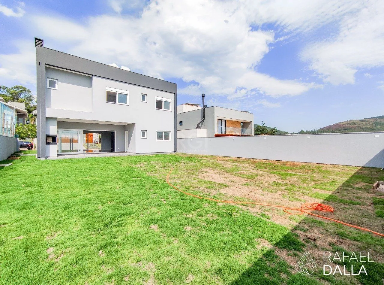 Imagem Casa Condominio para Venda - 293.86m², 4 dormitórios, sendo 4 suites, 3 vagas - Alphaville