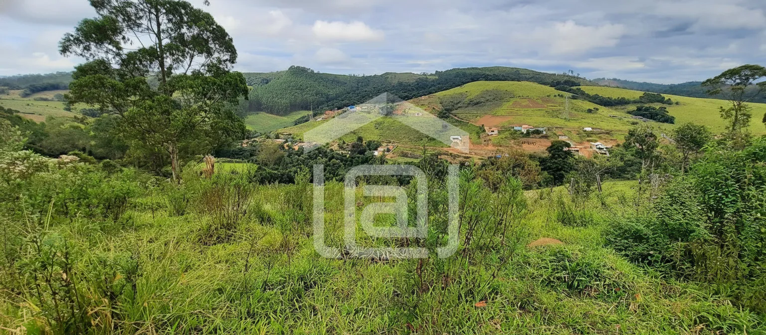 Imagem Terreno à venda em Laranjeiras, Caldas