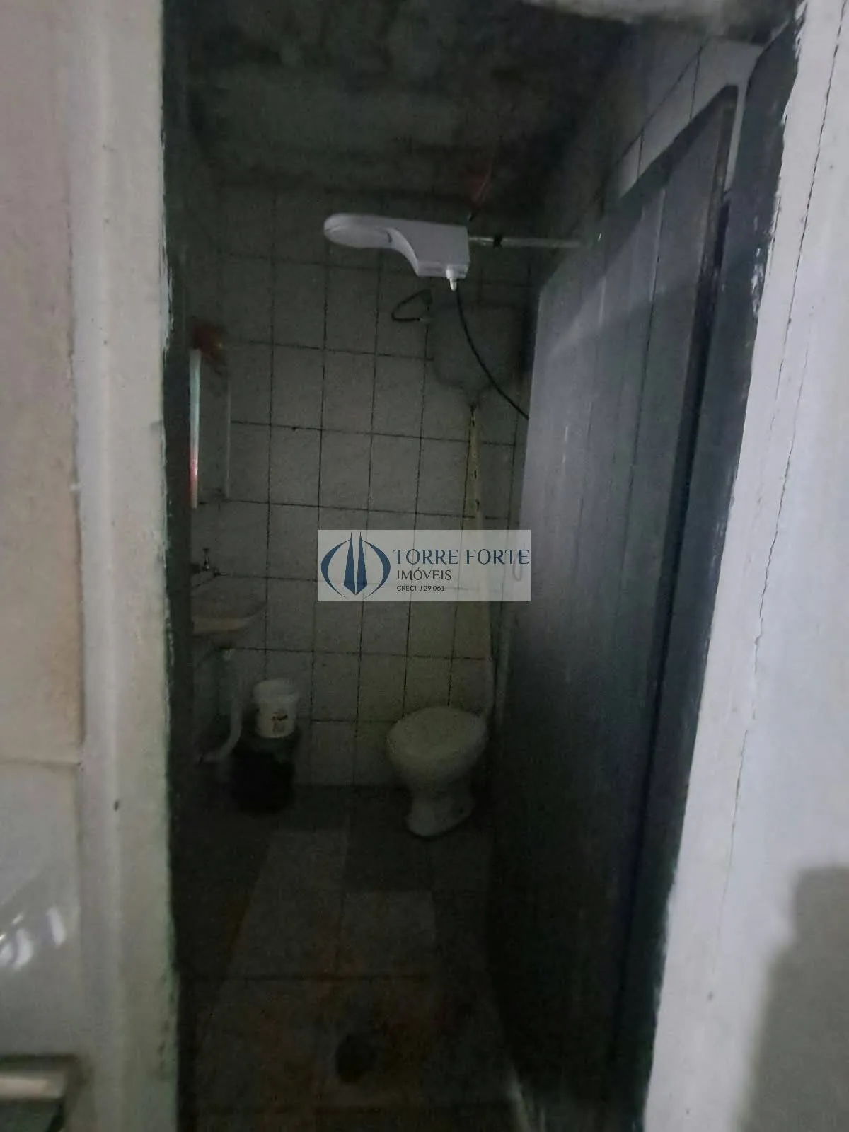Imagem Terreno com 2 casas
