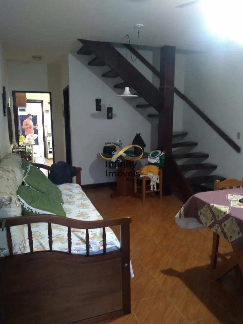 Imagem Casa para alugar no bairro Jardim Rio Santos - Caraguatatuba/SP
