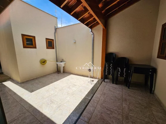 Imagem Casa com 2 dormitórios à venda, 125 m² por R$ 650.000,00 - Jardim São Mateus - Piracicaba/SP
