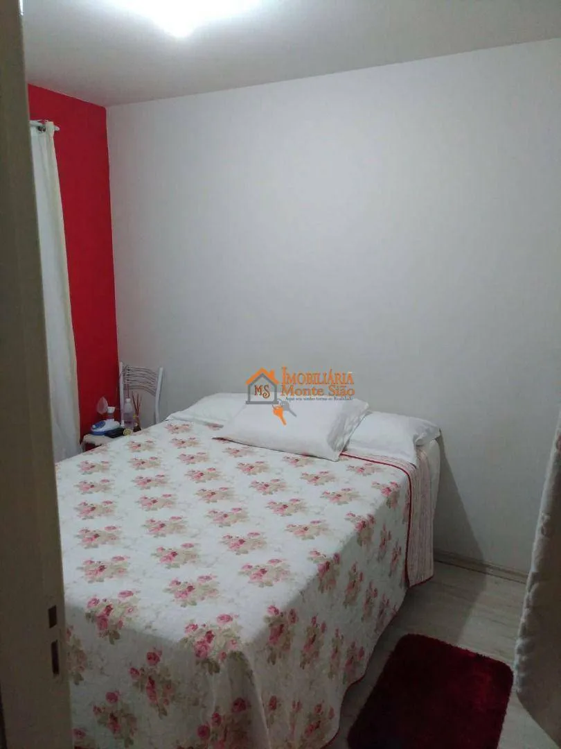 Imagem Apartamento com 2 dormitórios à venda, 45 m² por R$ 245.000,00 - Água Chata - Guarulhos/SP