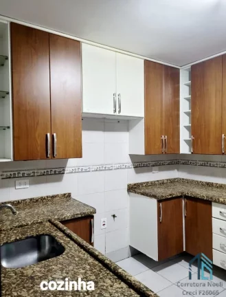Imagem Sobrado 03 quartos c/suíte, 02 vagas, churrasqueira no Uberaba em Curitiba PR