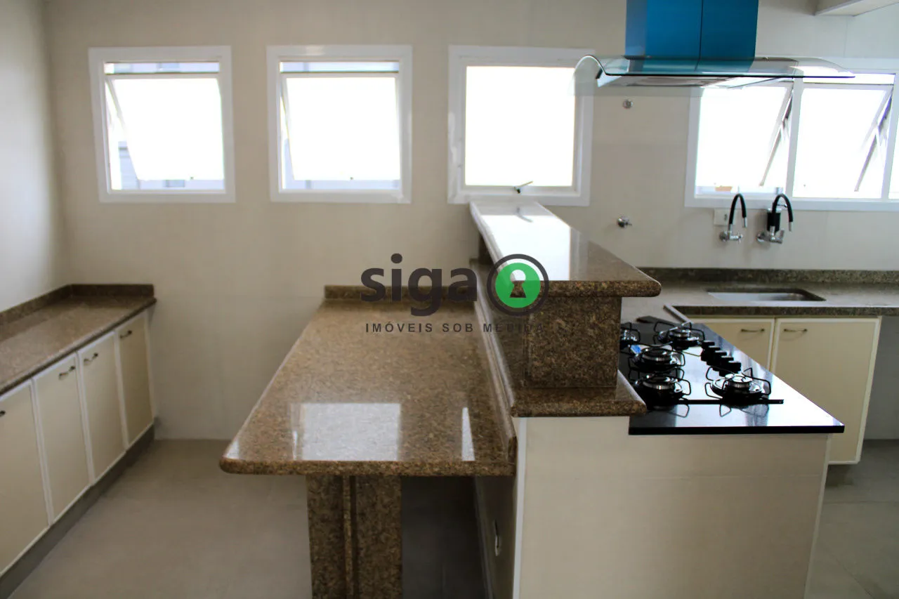 Imagem Cobertura Duplex na Vila Olímpia - 205m², 3 quartos, 2 vagas á Venda.