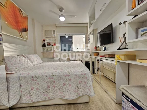 Imagem Apartamento de 4 quartos (2 suítes), para venda em Icaraí em Niterói
