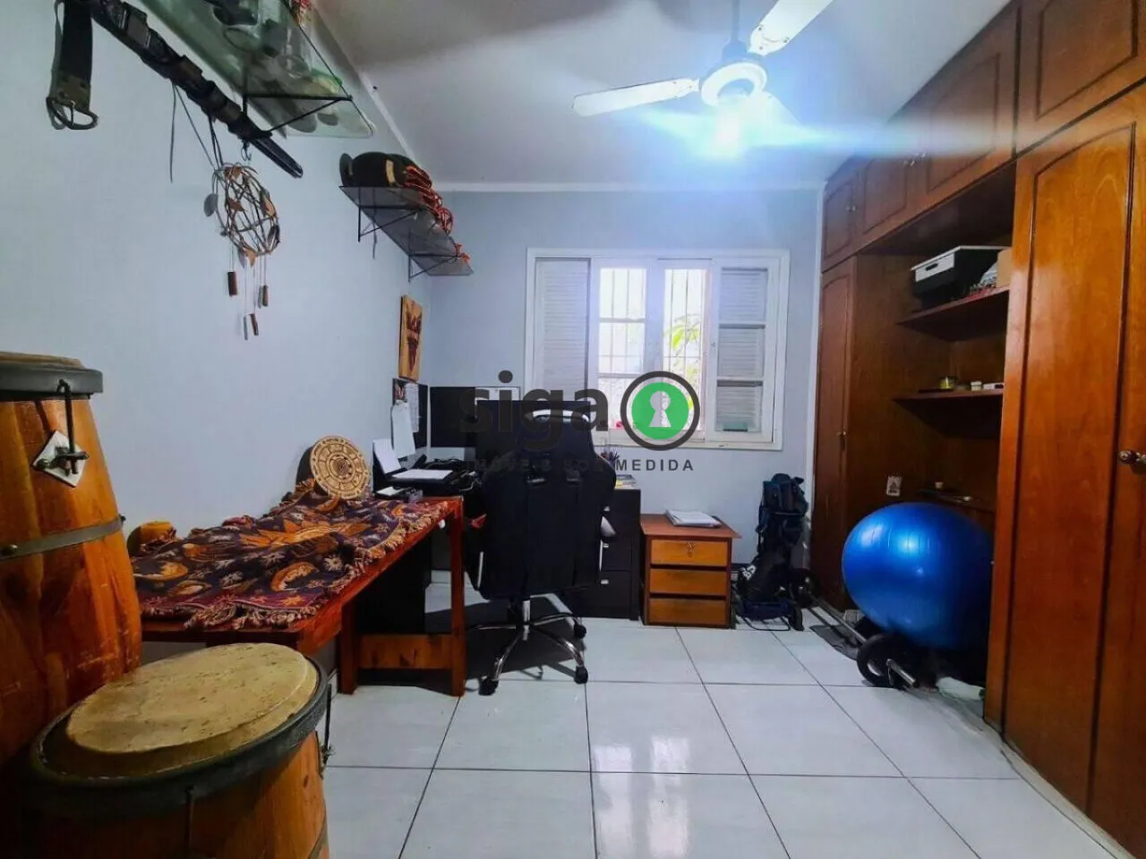 Imagem Casa Térrea com Piscina e Terreno Amplo a Poucos Minutos do Morumbi.