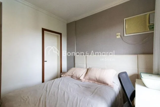 Imagem Composto por 3 dormitórios, sendo todas suítes, living 2 ambientes com varanda, lavabo,cozinha com...