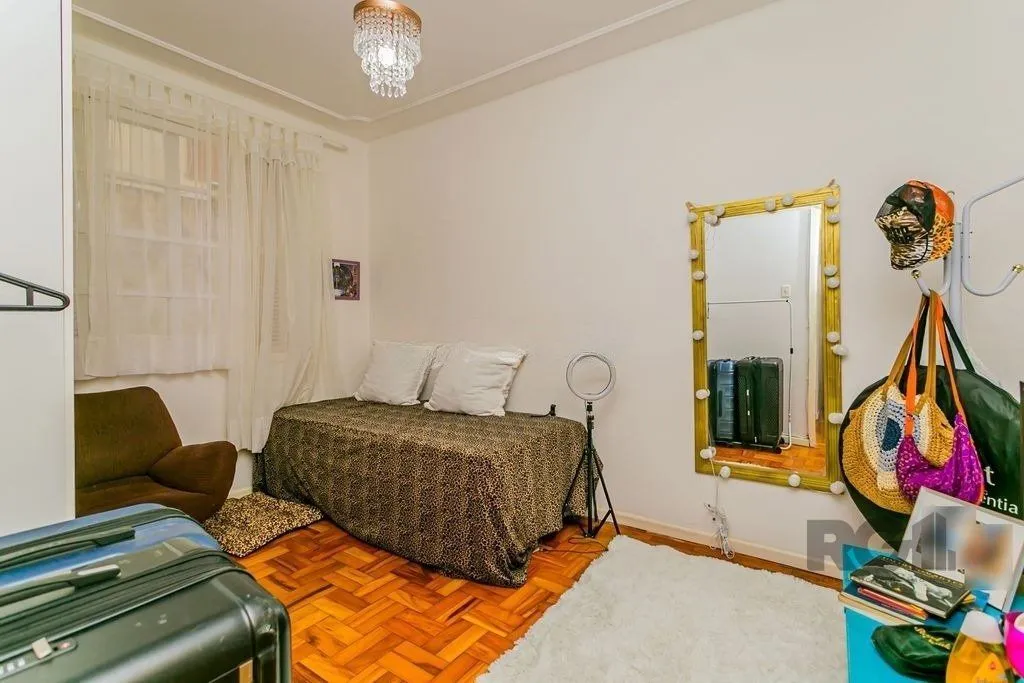 Imagem Apartamento térreo 67m² - 2 dormitórios e 1 vaga no bairro Higienópolis