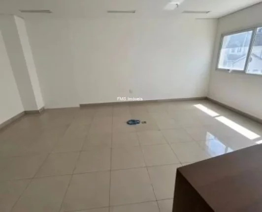 Imagem Conjunto Comercial à Venda na Barra Funda, São Paulo-SP: 1 Sala, 1 Vaga, 35m² de Área
