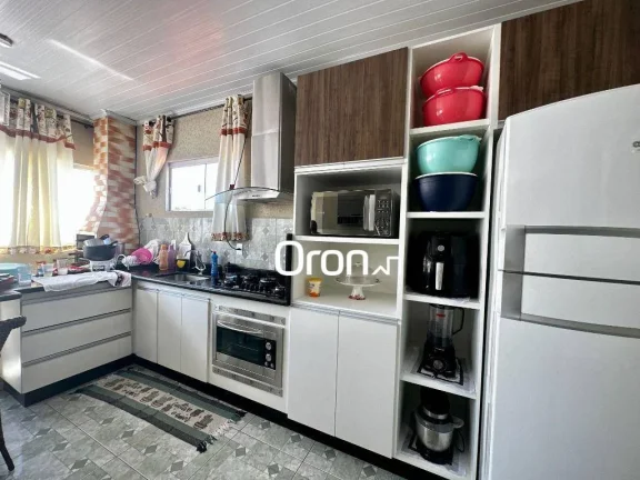 Imagem Sobrado à venda, 300 m² por R$ 690.000,00 - Residencial São Leopoldo - Goiânia/GO