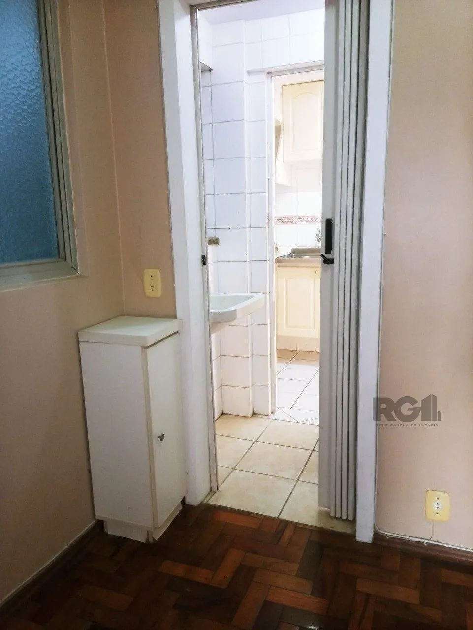 Imagem Apartamento 2 quartos, 2 banheiros e garagem na Cidade Baixa.
