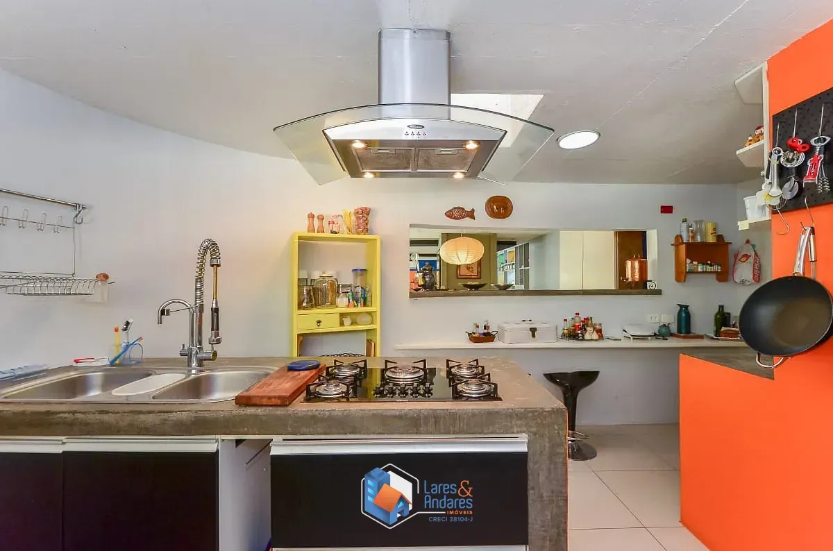 Imagem Casa para venda em Brooklin com 3 quartos, sendo 1 suíte, 367m²