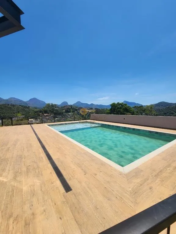 Imagem Terreno em Condomínio para Venda em Teresópolis / RJ no bairro Ermitage