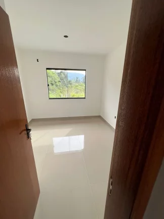 Imagem CASA RESIDENCIAL em SÃO JOSÉ - SC, POTECAS