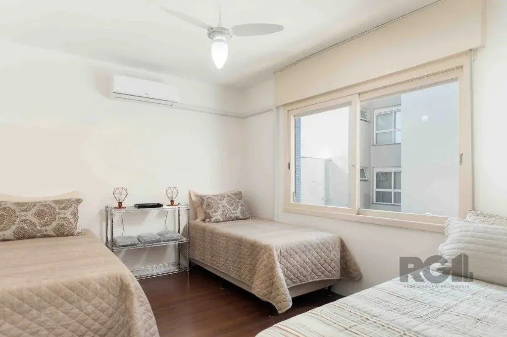 Imagem Apartamento de 2 dormitórios, no bairro menino deus