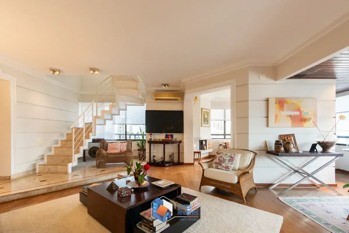 Foto do imóvel Cobertura para venda em Moema com 4 quartos, sendo 2 suítes, 455m² em Alameda dos Tupiniquins