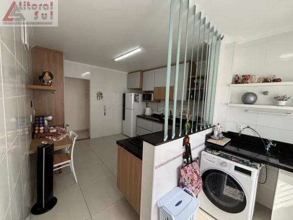 Imagem Apartamento de 2 quartos com 2 suítes e 2 vagas na Ocian, Praia Grande-SP: confira essa oportunidade única de 100m²!