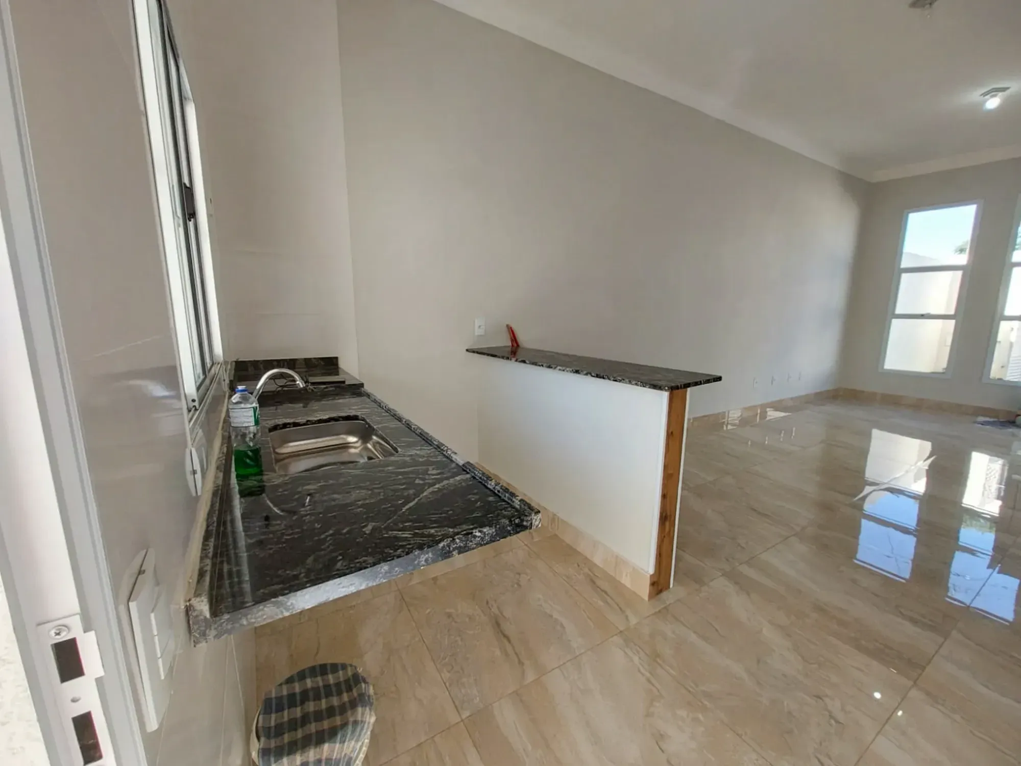 Imagem Casa com 2 Quartos à Venda, 65 m² em Parque Bellaville - Hortolândia